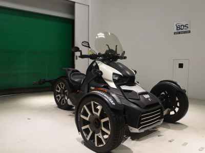 Can-Am Ryker 900 2020