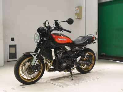 Kawasaki Z900RS 2022