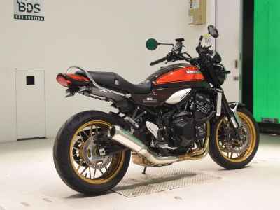 Kawasaki Z900RS 2022