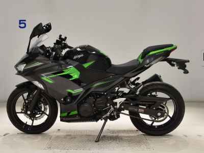 Kawasaki Ninja 400 2022