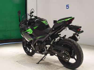 Kawasaki Ninja 400 2022