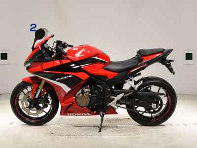 Honda CBR400R 2022