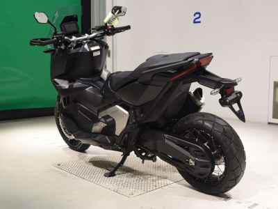 Honda X-Adv 750 2022