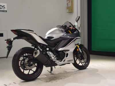 Yamaha YZF-R25 2020