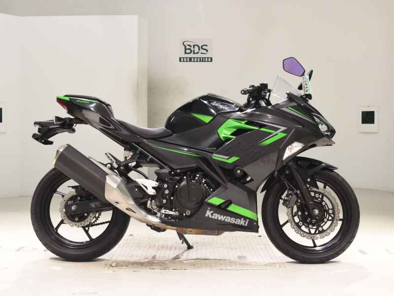 Kawasaki Ninja 400 2023