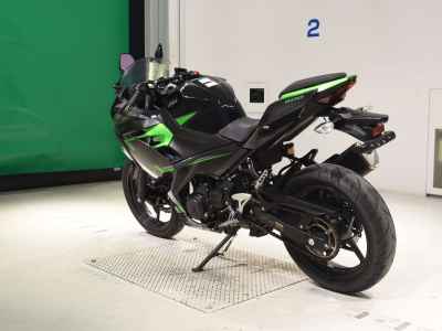 Kawasaki Ninja 400 2023