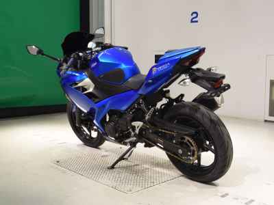 Kawasaki Ninja 400 2019