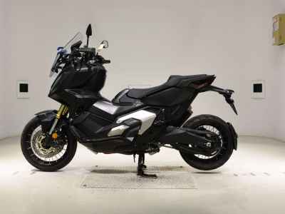 Honda X-Adv 750 2022