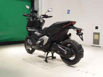 Honda X-Adv 750 2022