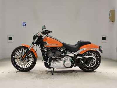 Harley-Davidson Breakout FXBR1920 2024
