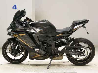 Kawasaki Ninja ZX-25R KRT Edition 2022