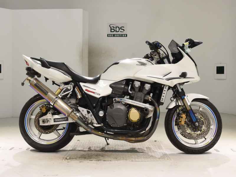 Honda CB1300 Super Boldor 2011