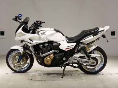 Honda CB1300 Super Boldor 2011