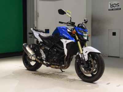 Suzuki GSR750 2014