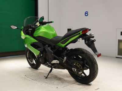 Kawasaki Ninja 400R 2013