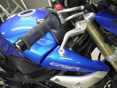 Suzuki GSR750 2012