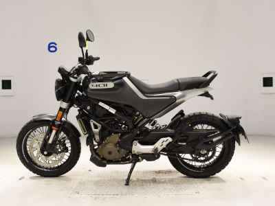 Husqvarna Svartpilen 401 2021