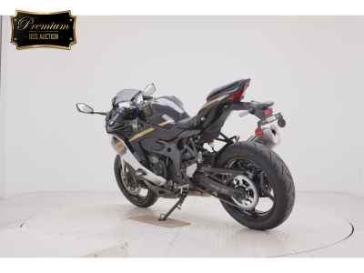 Kawasaki Ninja ZX-4R SE 2025