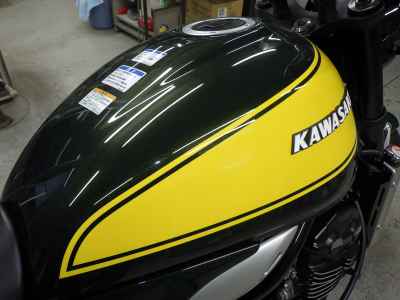 Kawasaki Z900RS 2025