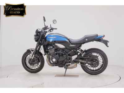 Kawasaki Z900RS 2023