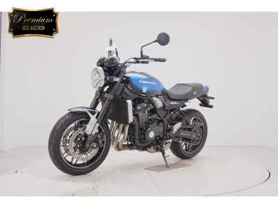 Kawasaki Z900RS 2023