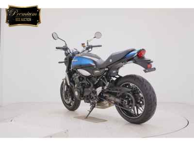 Kawasaki Z900RS 2023