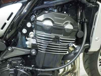 Kawasaki Z900RS 2025