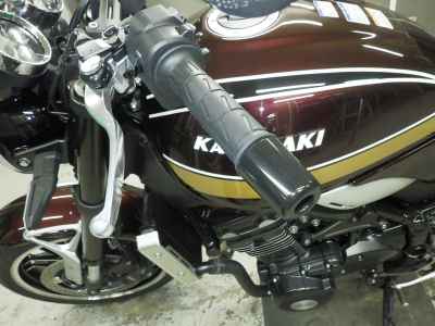 Kawasaki Z900RS 2025