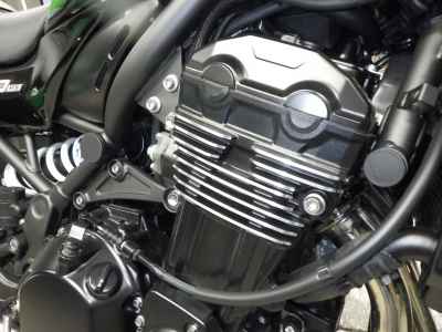 Kawasaki Z900RS 2025