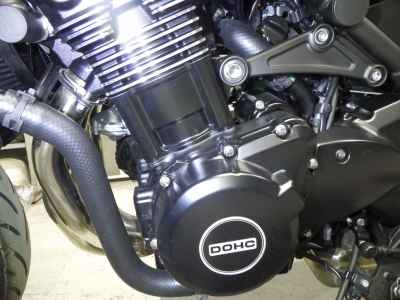 Kawasaki Z900RS 2025