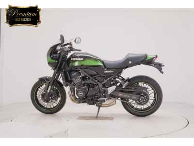 Kawasaki Z900RS 2025