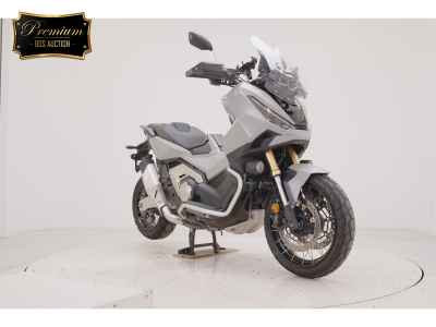 Honda X-Adv 750 2025