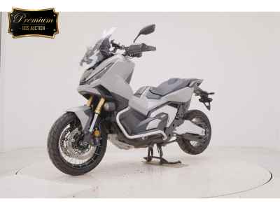Honda X-Adv 750 2025