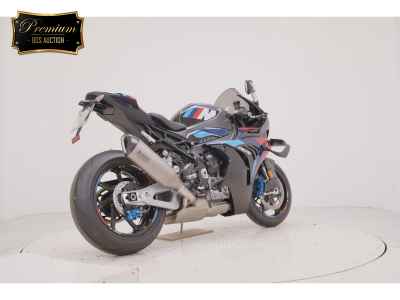 BMW M1000RR 2025