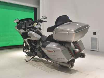 Harley-Davidson Road Glide FLTRXSE1800 2024