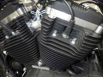 Harley-Davidson Sportster Iron XL883N 2020