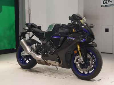 Yamaha YZF-R1M 2025
