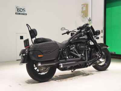 Harley-Davidson Heritage FLHCS1870 2020