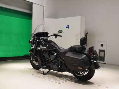 Harley-Davidson Heritage FLHCS1870 2020