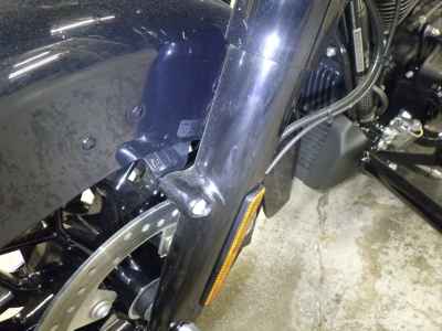 Harley-Davidson Softail FXDRS1870 2021