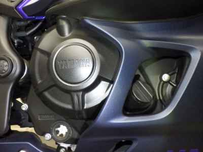 Yamaha YZF-R25 2022