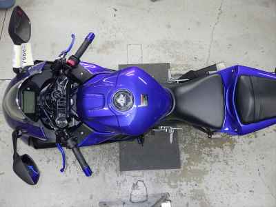 Yamaha YZF-R25 2022