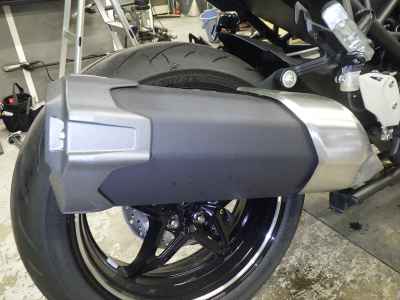 Kawasaki Ninja H2 SX 2025