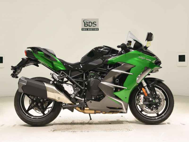 Kawasaki Ninja H2 SX 2025