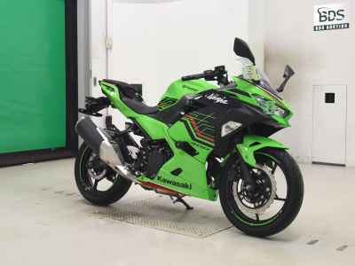 Kawasaki Ninja 400 2022