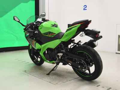 Kawasaki Ninja 400 2022
