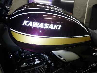 Kawasaki Z900RS 2024