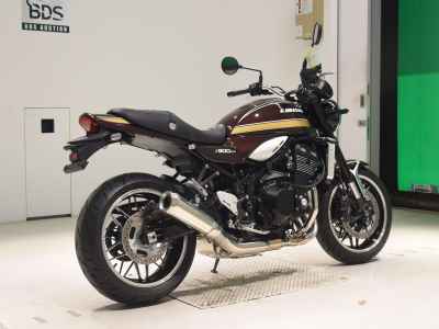 Kawasaki Z900RS 2024