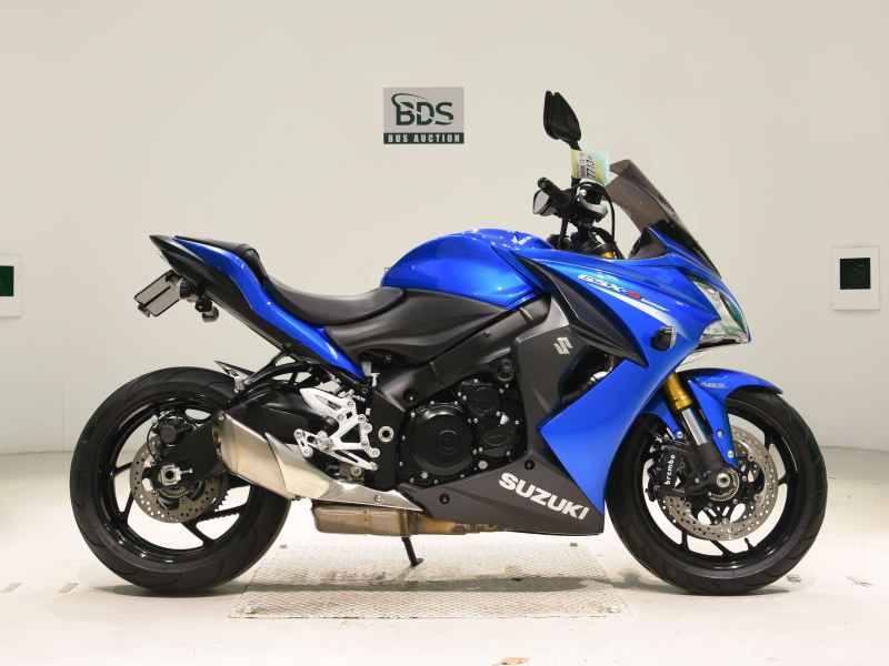 Suzuki GSX-S1000F 2015