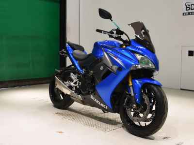 Suzuki GSX-S1000F 2015